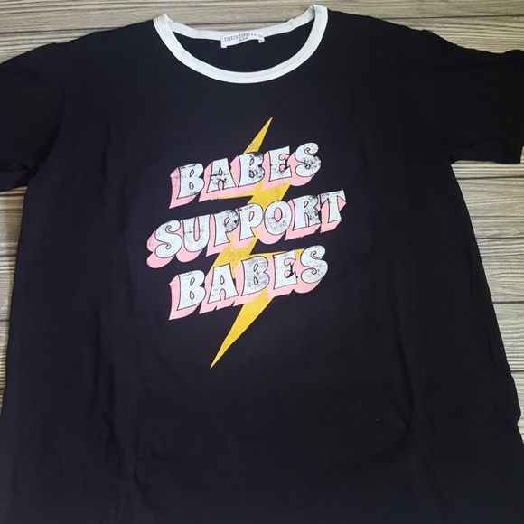 Last 3!  Plus Babe Support Babes Graphic Tee - Picture 2 of 3